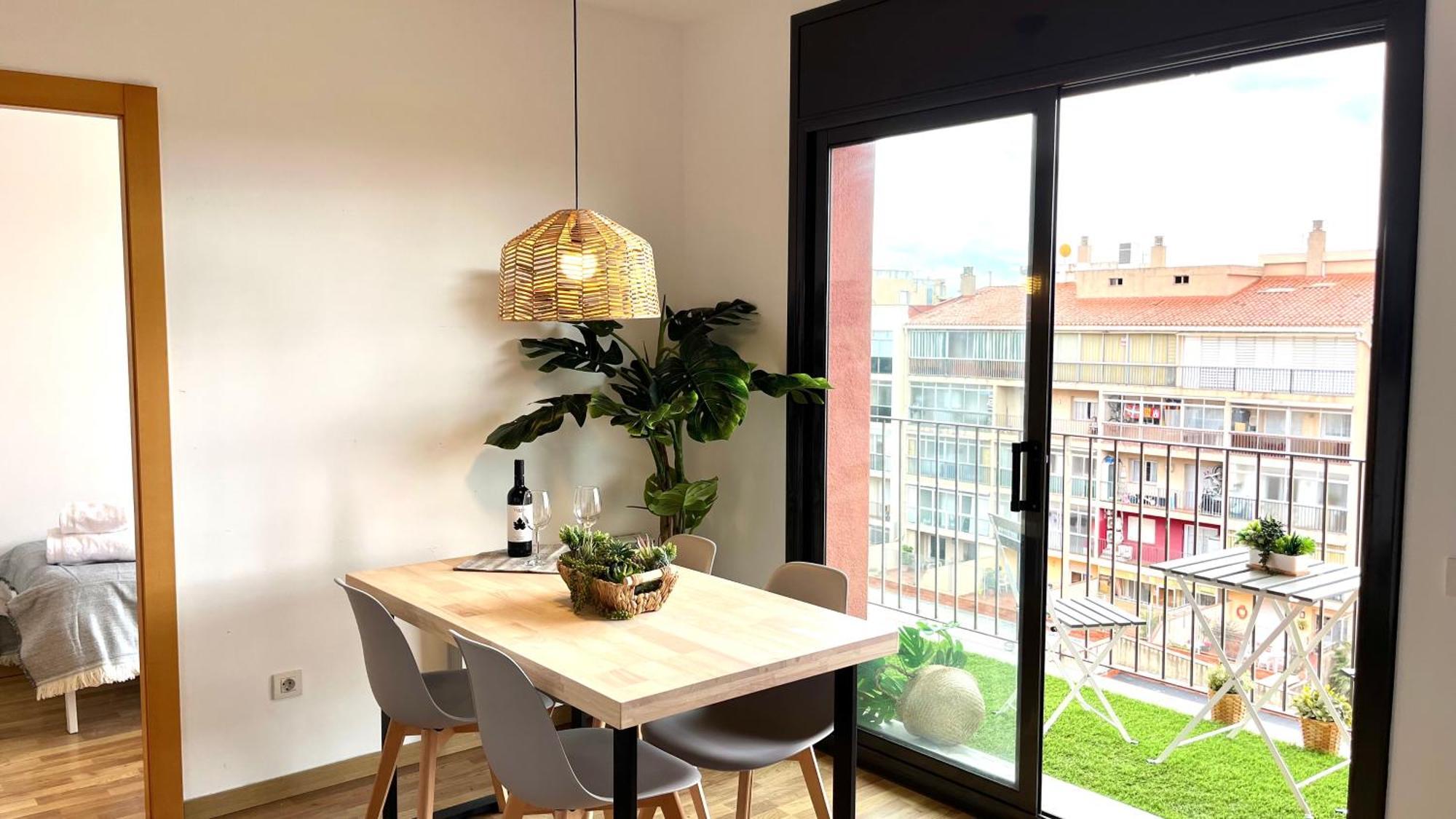 Apartamento Con Terraza By Prestigi Terrassa Zewnętrze zdjęcie